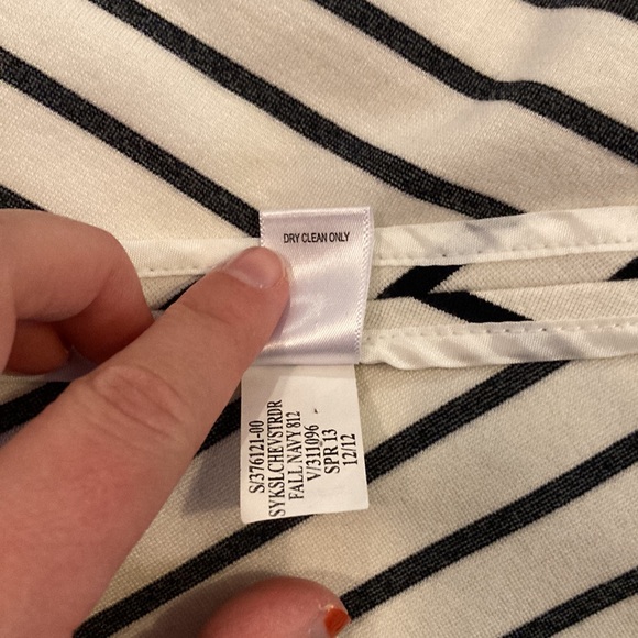 Banana Republic Black and White Chevron Dress - Picture 7 of 8